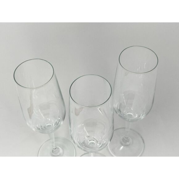 Riedel Crystal Vivant 9oz Champagne Sparkling Wine Flutes Glasses 8.75” Set Of 3 - Picture 3 of 6
